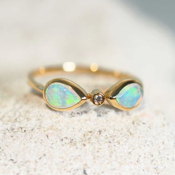 australian crystal opal ring 