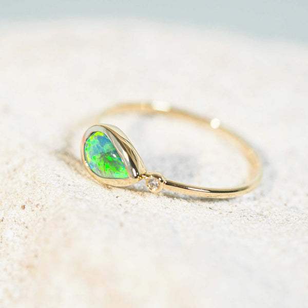 gold opal and diamond ring