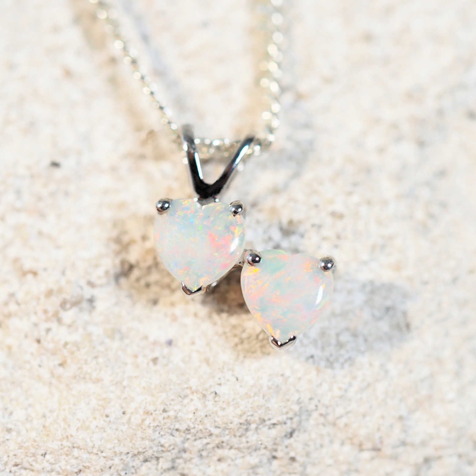 heart opal pendant