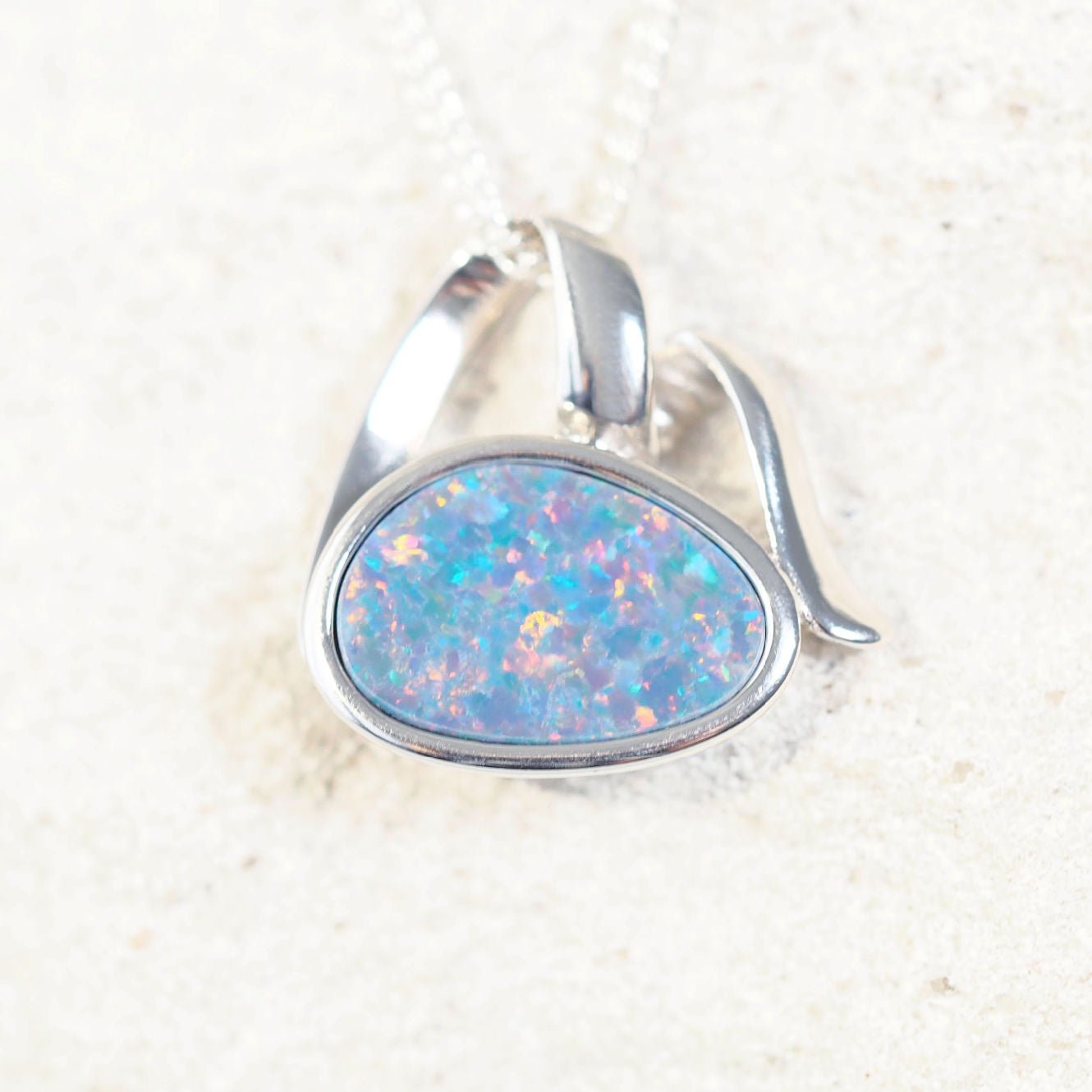 oval doublet opal pendant