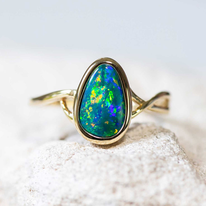 'Colour Twist' Gold Australian Doublet Opal Ring - Black Star Opal