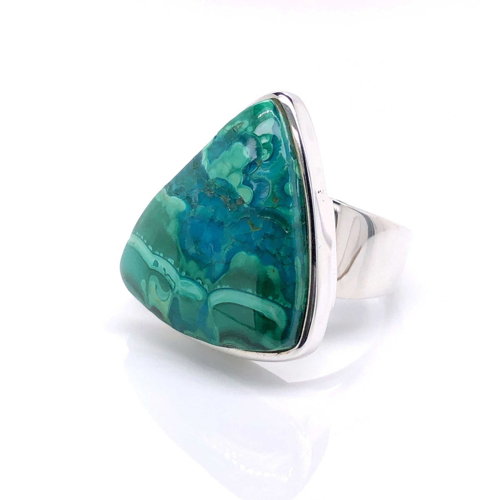 Geniune Malachite Ring hot with Peridot