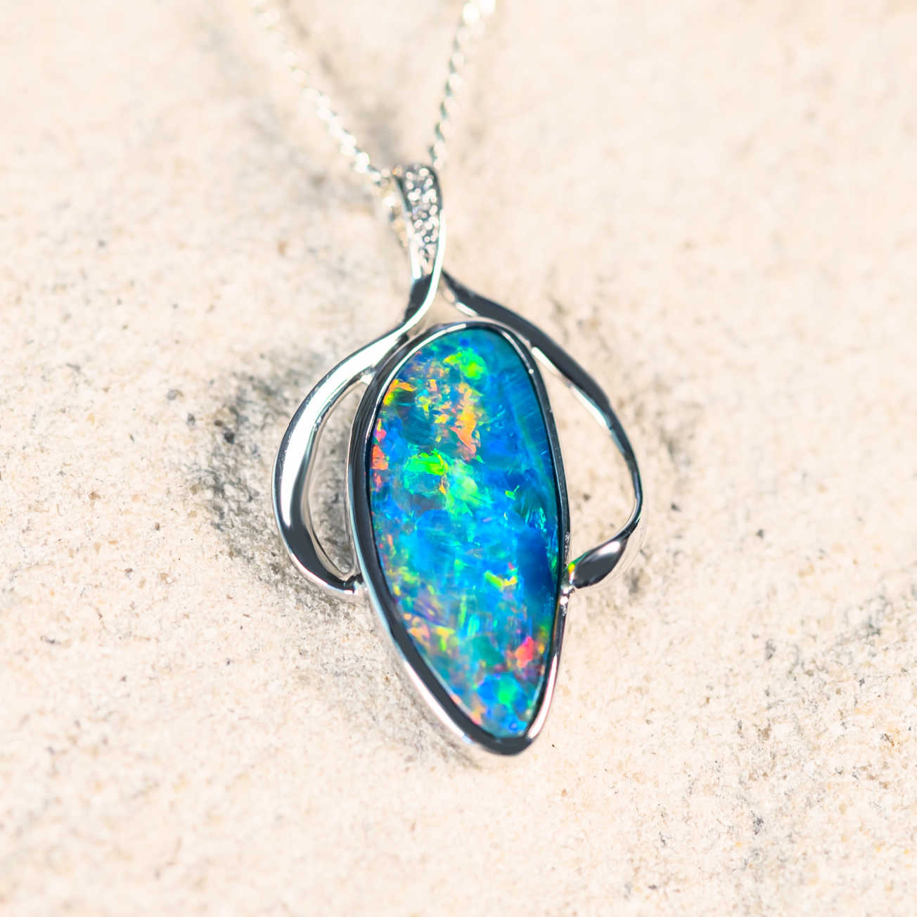 'Spring Bouquet' White Gold Doublet Opal Necklace Pendant - Black Star Opal