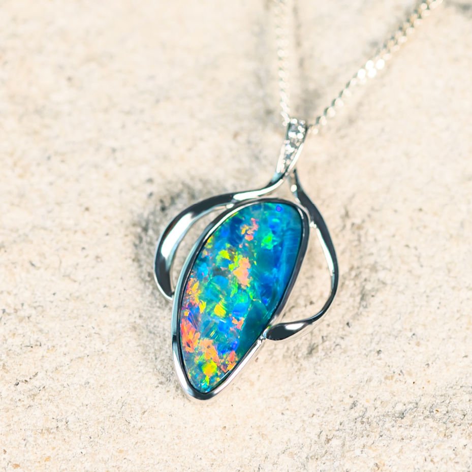 'Spring Bouquet' White Gold Doublet Opal Necklace Pendant - Black Star Opal